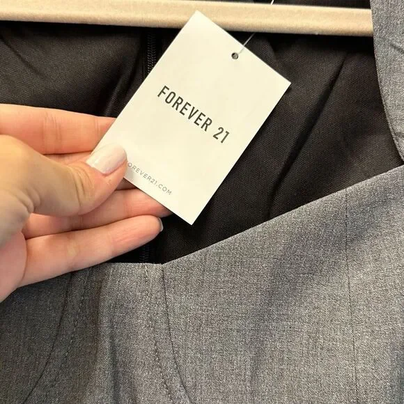 Sweetheart long sleeve mini dress​ - Picture 7 of 16